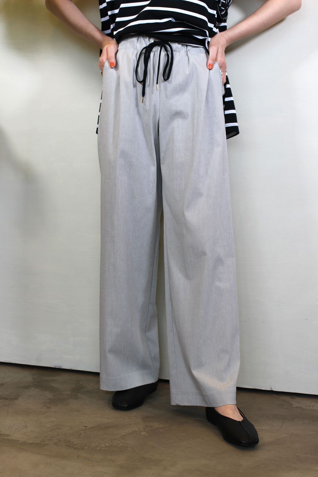 アサレチックワイドパンツ ライトグレー