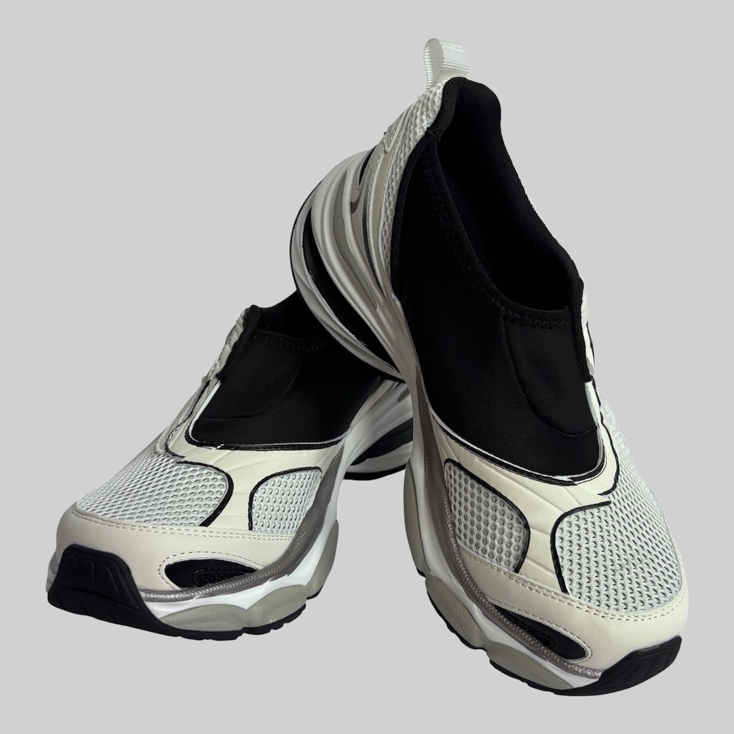 Mesh Slip-On Sneakers ブラック