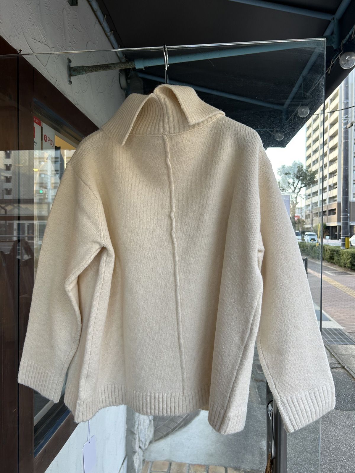 スリットタートルカラーニット アイボリー