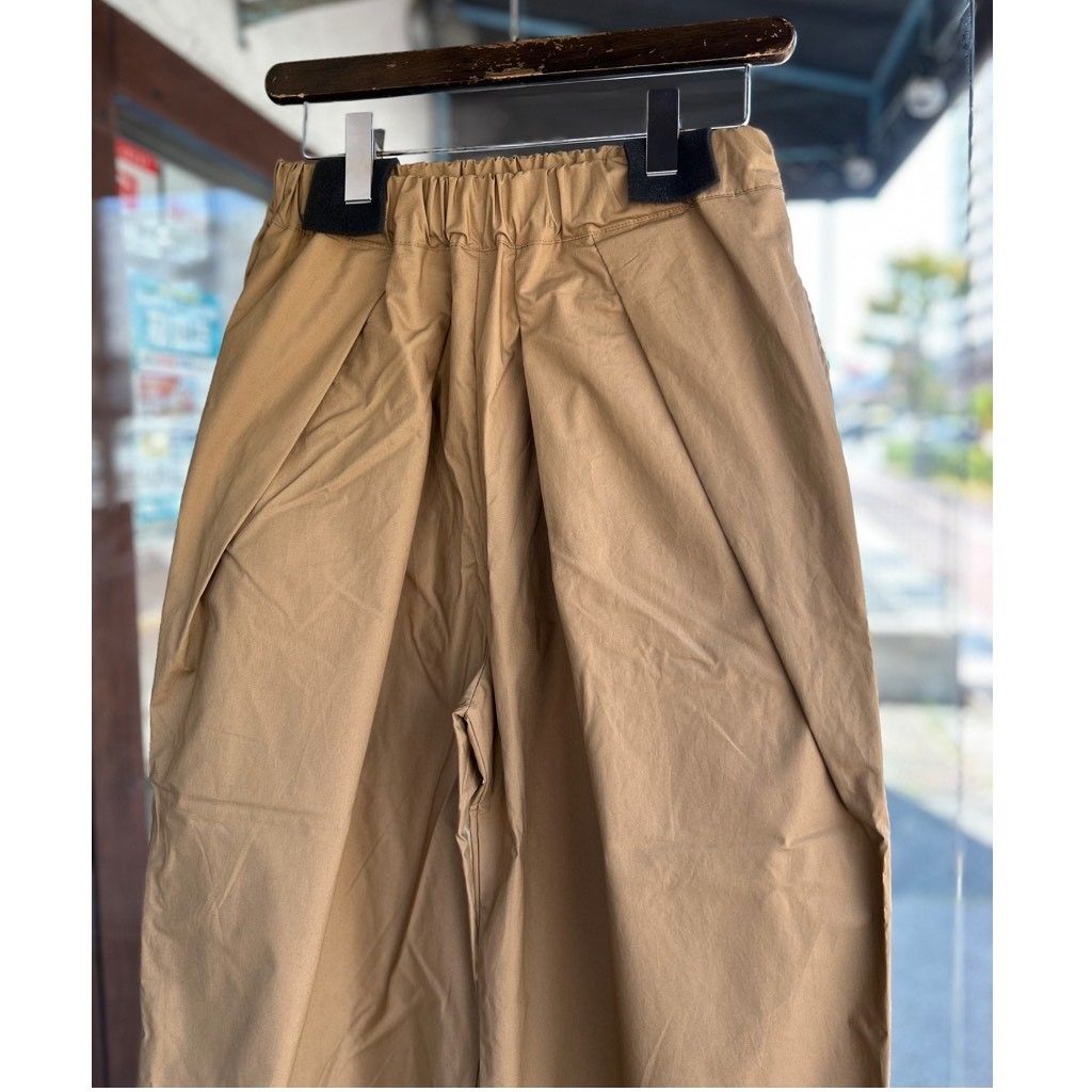 タイプライターエアフロータックパンツ コヨーテ