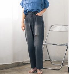 バックデザインデニムパンツ グレー
