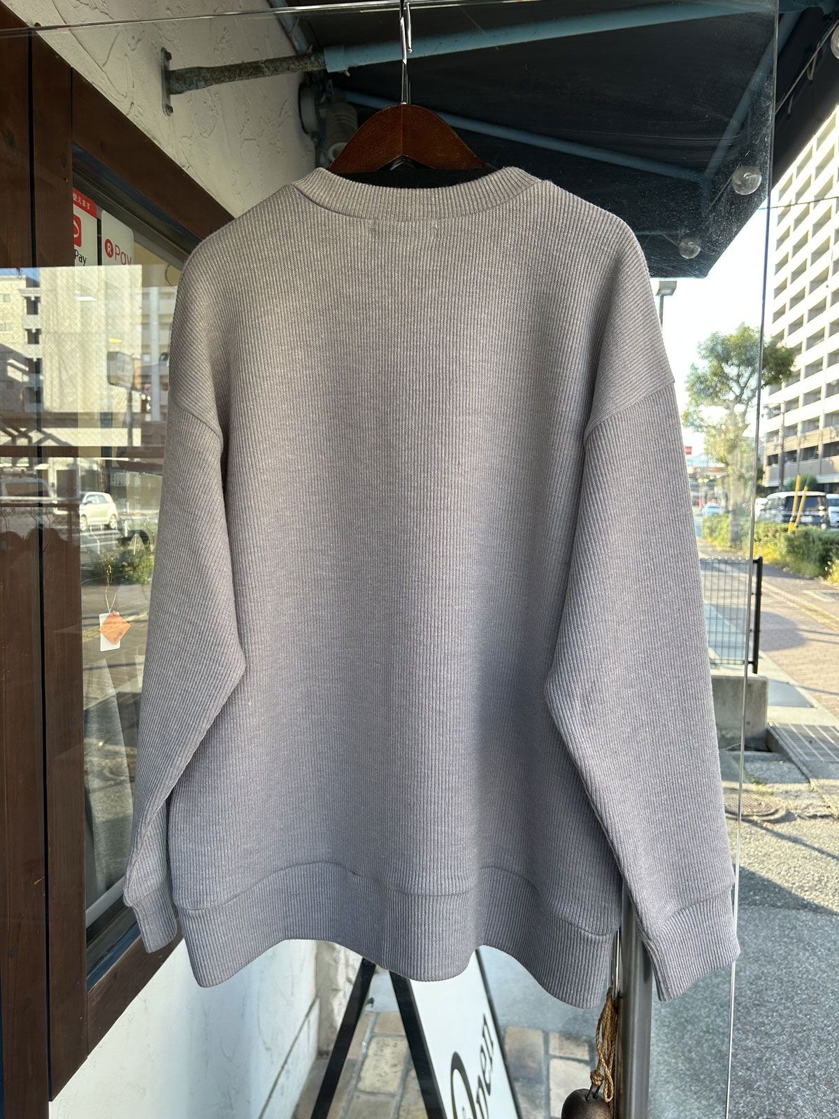 ロゴニットソー グレー