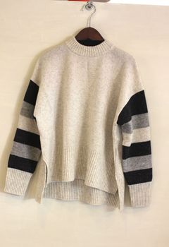 タスマニアラム袖ボーダーコモドニット オートミール