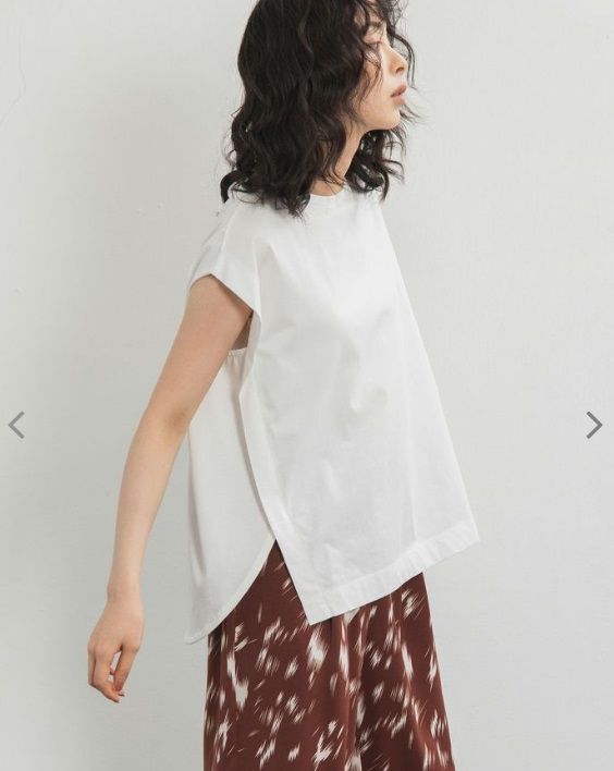 袖なしTシャツ 白豆