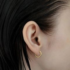 ボイドピアス ゴールド