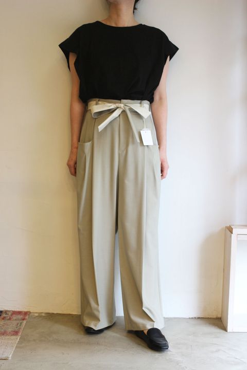 [3653-342MK] ベルト付タックポケットパンツ ベージュ