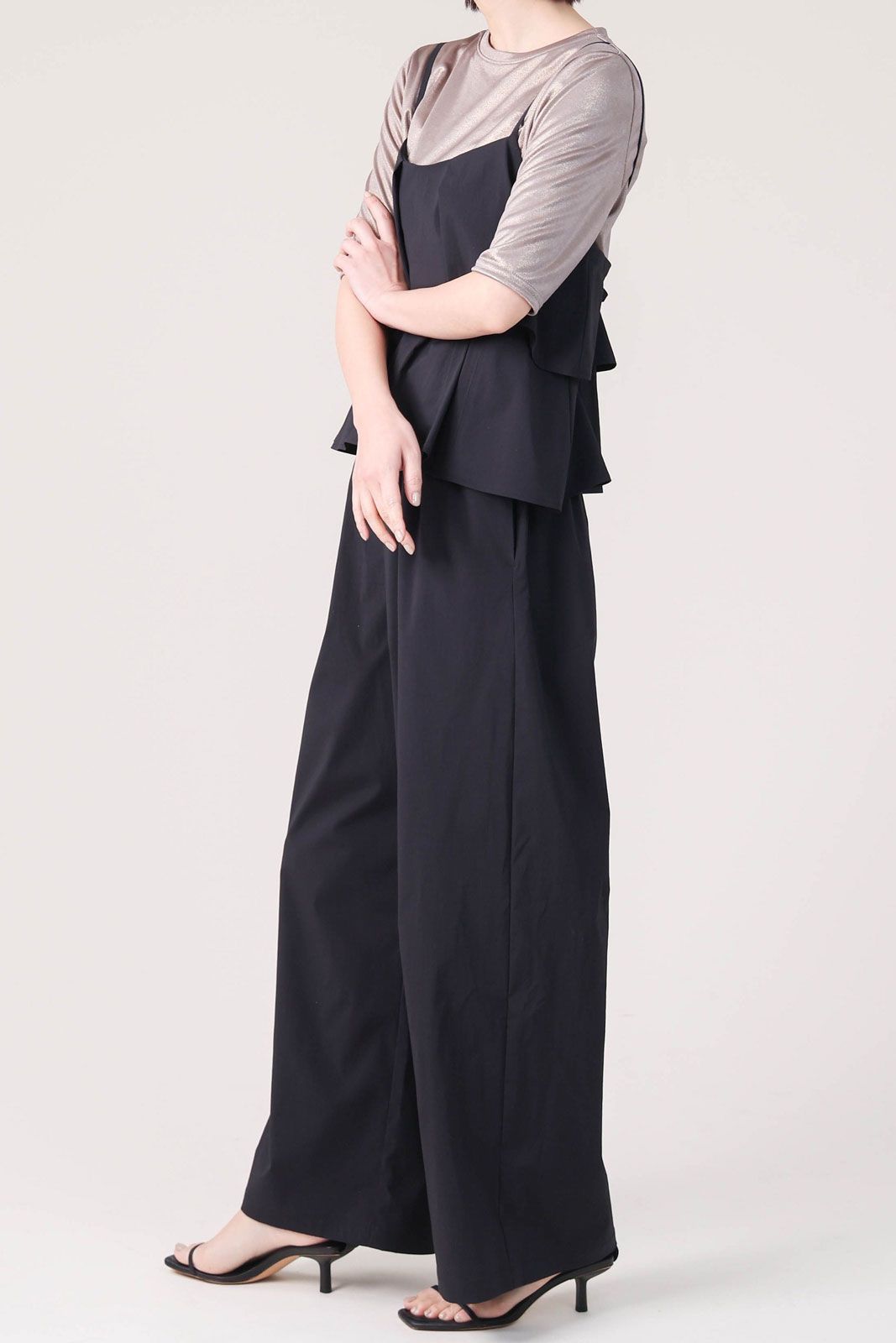 MACHATT ブラックノースリーブサロペット お取り寄せ】 MACHATT ブラックノースリーブサロペット