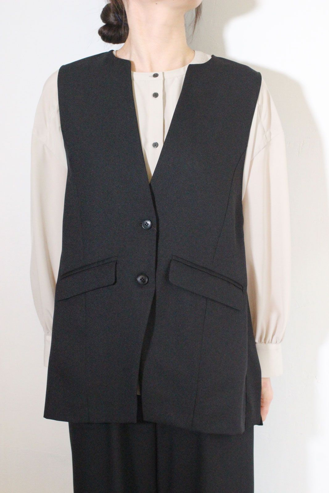 ソフィーツイルストレッチジレ ブラック