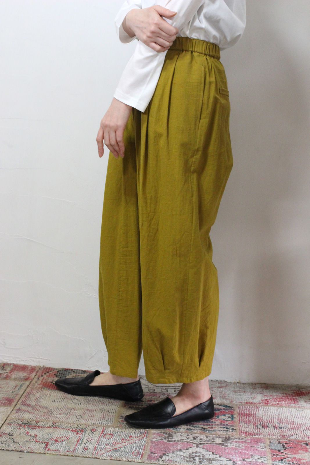 コットンナチュラルエッグパンツ グリーン