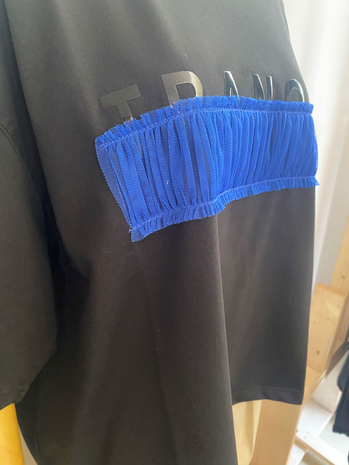 tulle bar TRANOI. wide tee ブラック