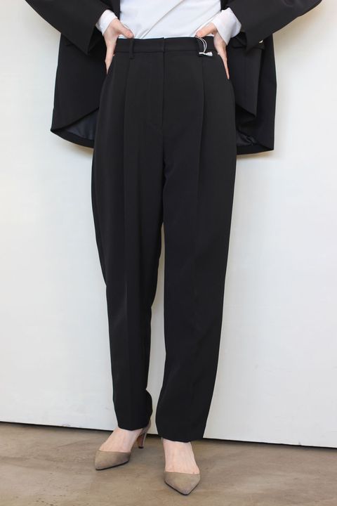 テーパードパンツ ブラック