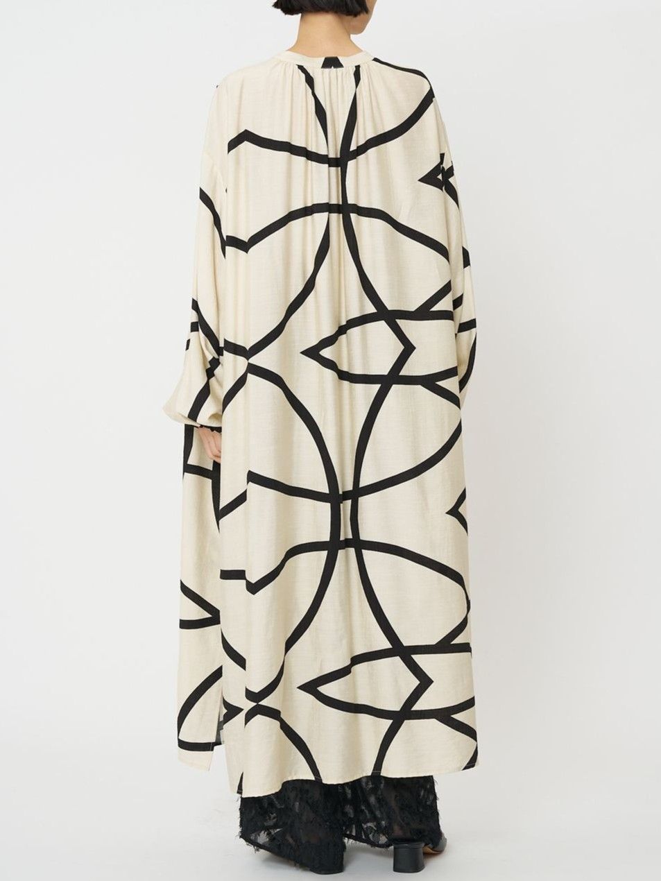 [5961-019KK] ラインプリントシャツOP ブラック