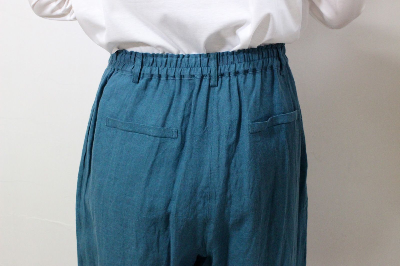 クロップドリネンパンツ ブルー