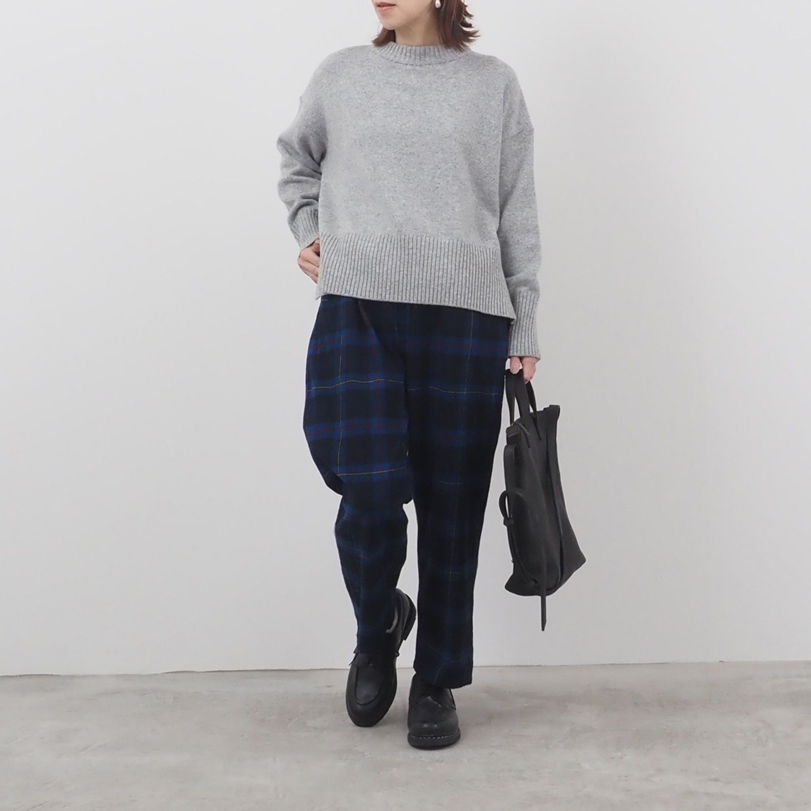 エアーヤーンコットンコモドニット オフホワイト