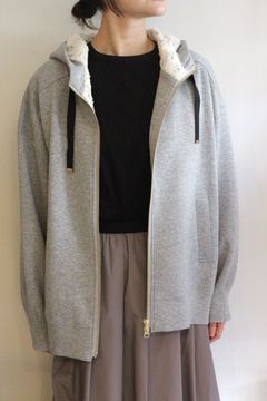 ポンチxフラワーチュール フードパーカーブルゾン グレー