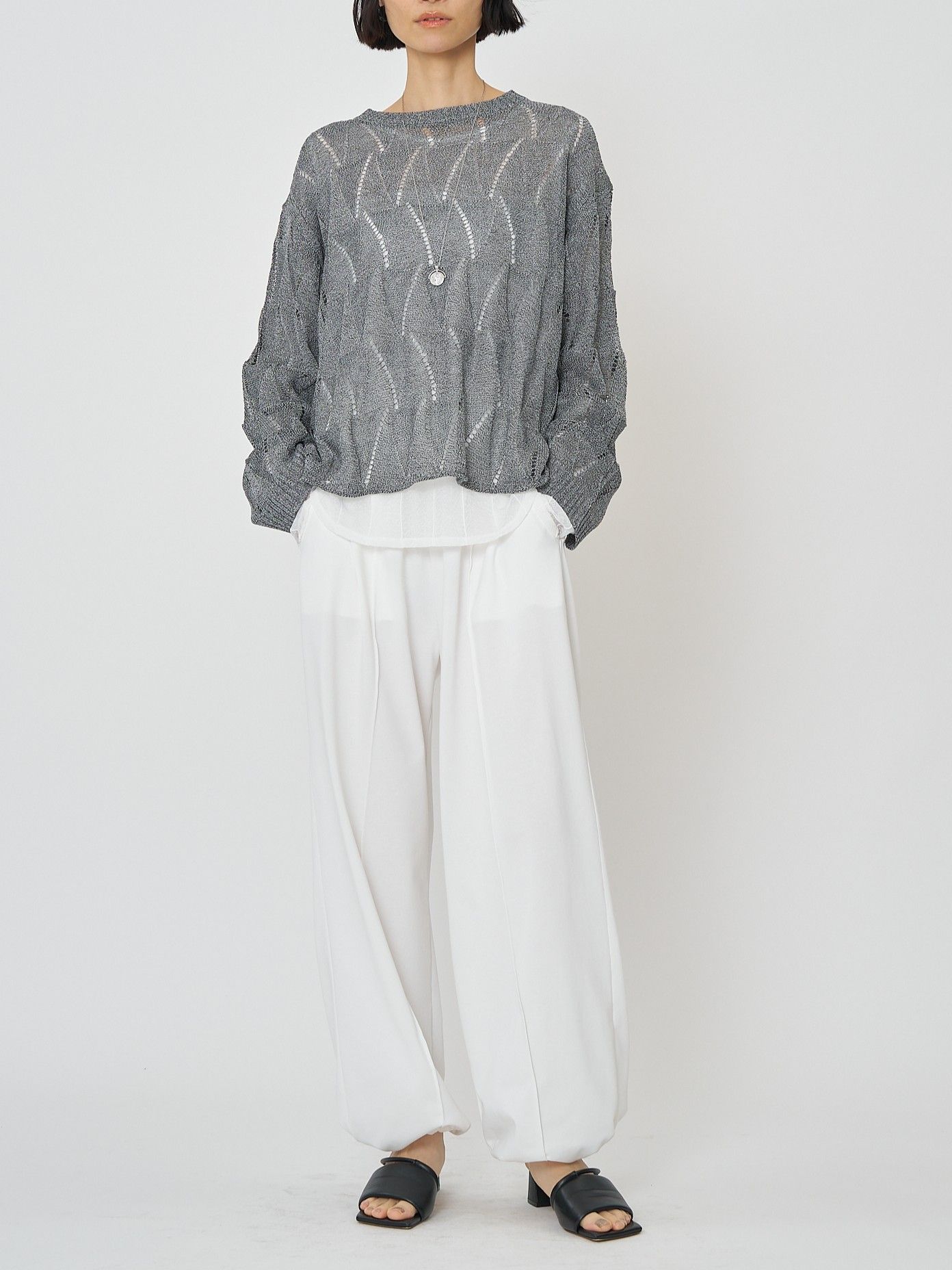 [9561-092GS] ペーパータッチスカシ柄ニット アイボリー