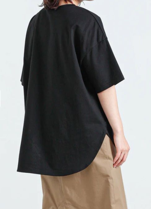 ロゴプリントTシャツ ブラック