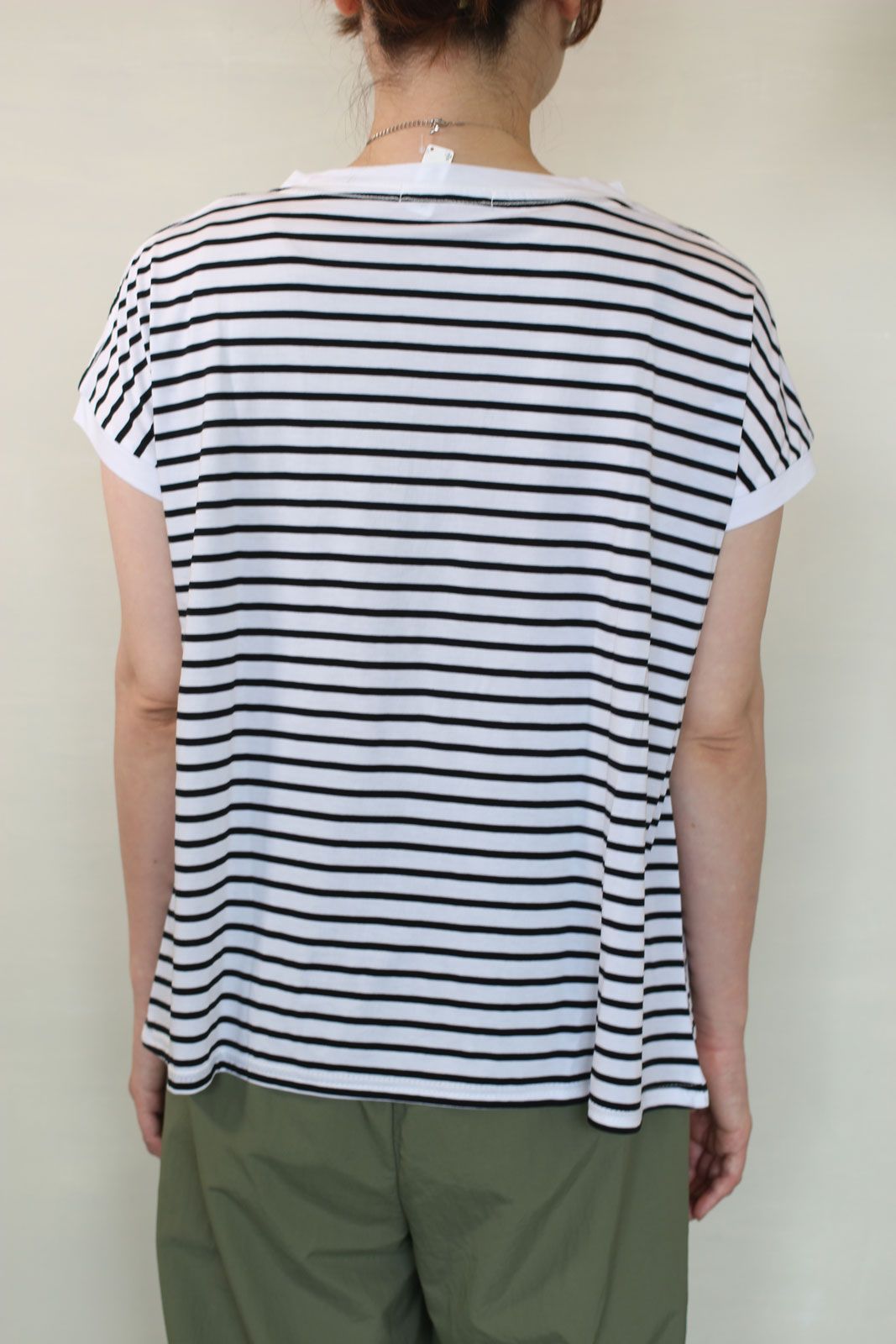 AラインボーダーTee オフxブラック