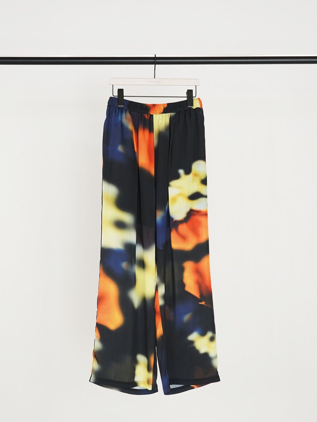 [3563-621MK] フォグフラワープリントPT ブラック