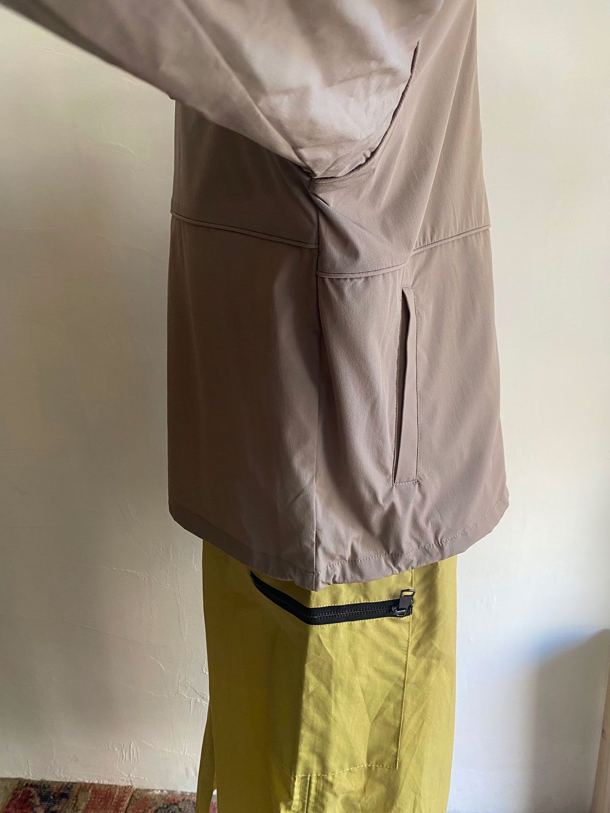 ICE TOUCH 接触冷感 薄ブルゾン モカ