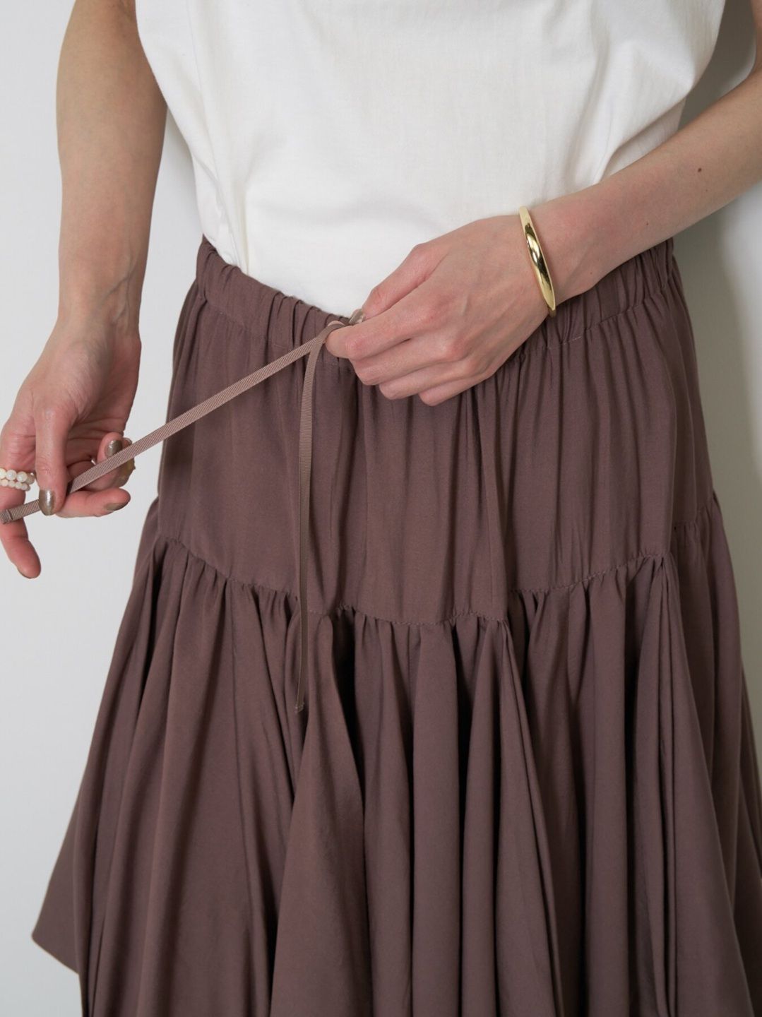 [2263-638NH] ドレーピングフォルムSK ライトグレー