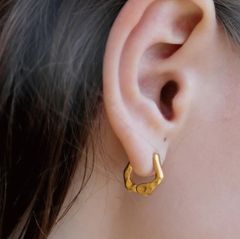 シマーピアス ゴールド