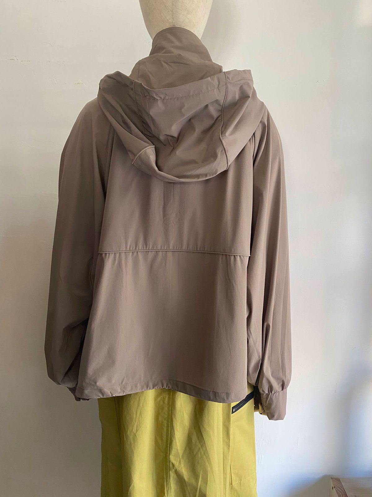 ICE TOUCH 接触冷感 薄ブルゾン モカ