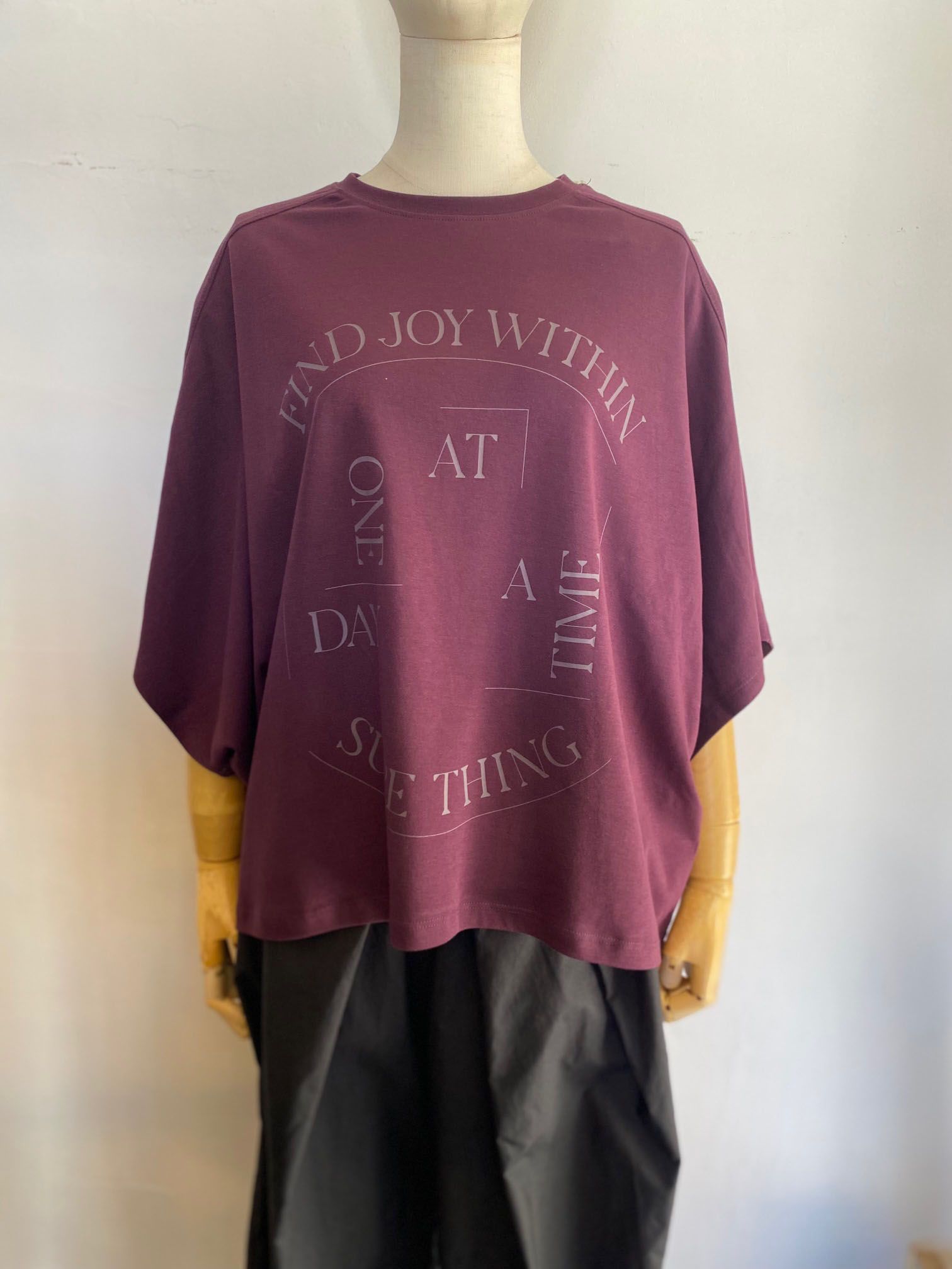 ドルマン ロゴTシャツ プラム