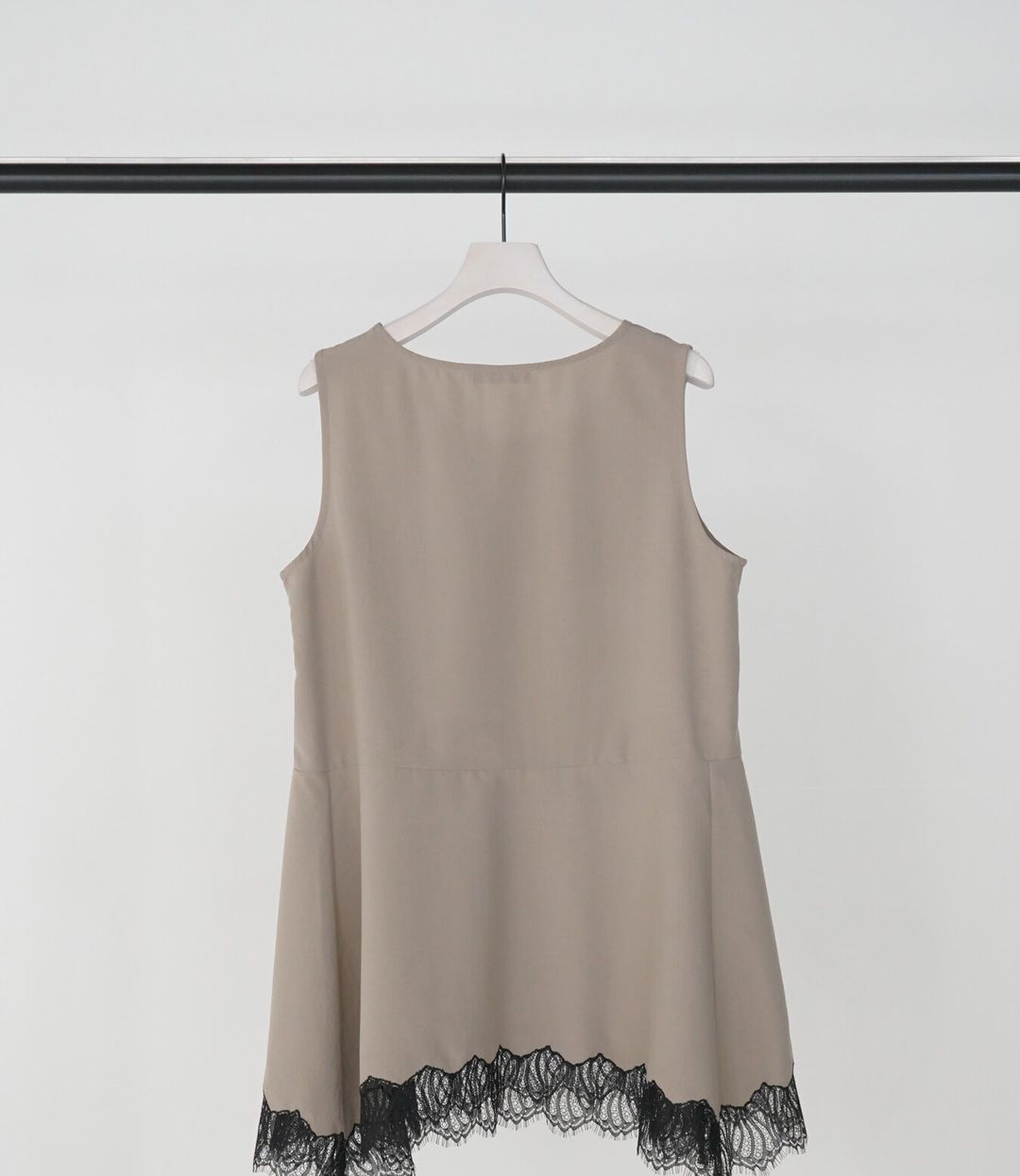 [1561-061-3NH] ヘムレースサテンタンク モカ