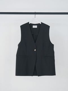 [4863-655BZ] オーバルフォルムジレ ブラック