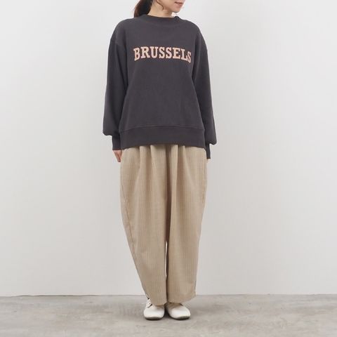 トロストライプ タックワイドパンツ ベージュ