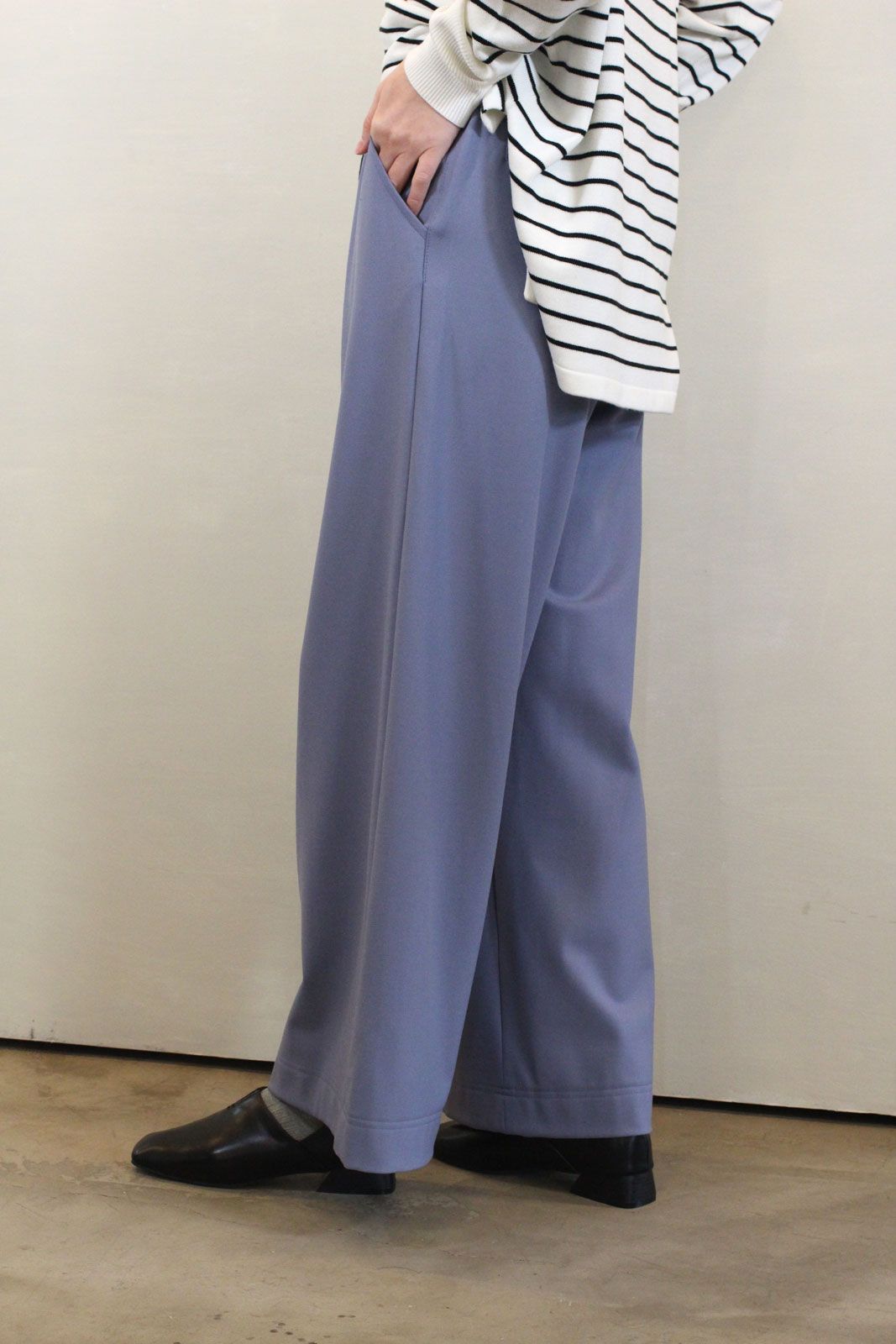 コスミカルウォーム裏起毛ワイドパンツ ライトブルー