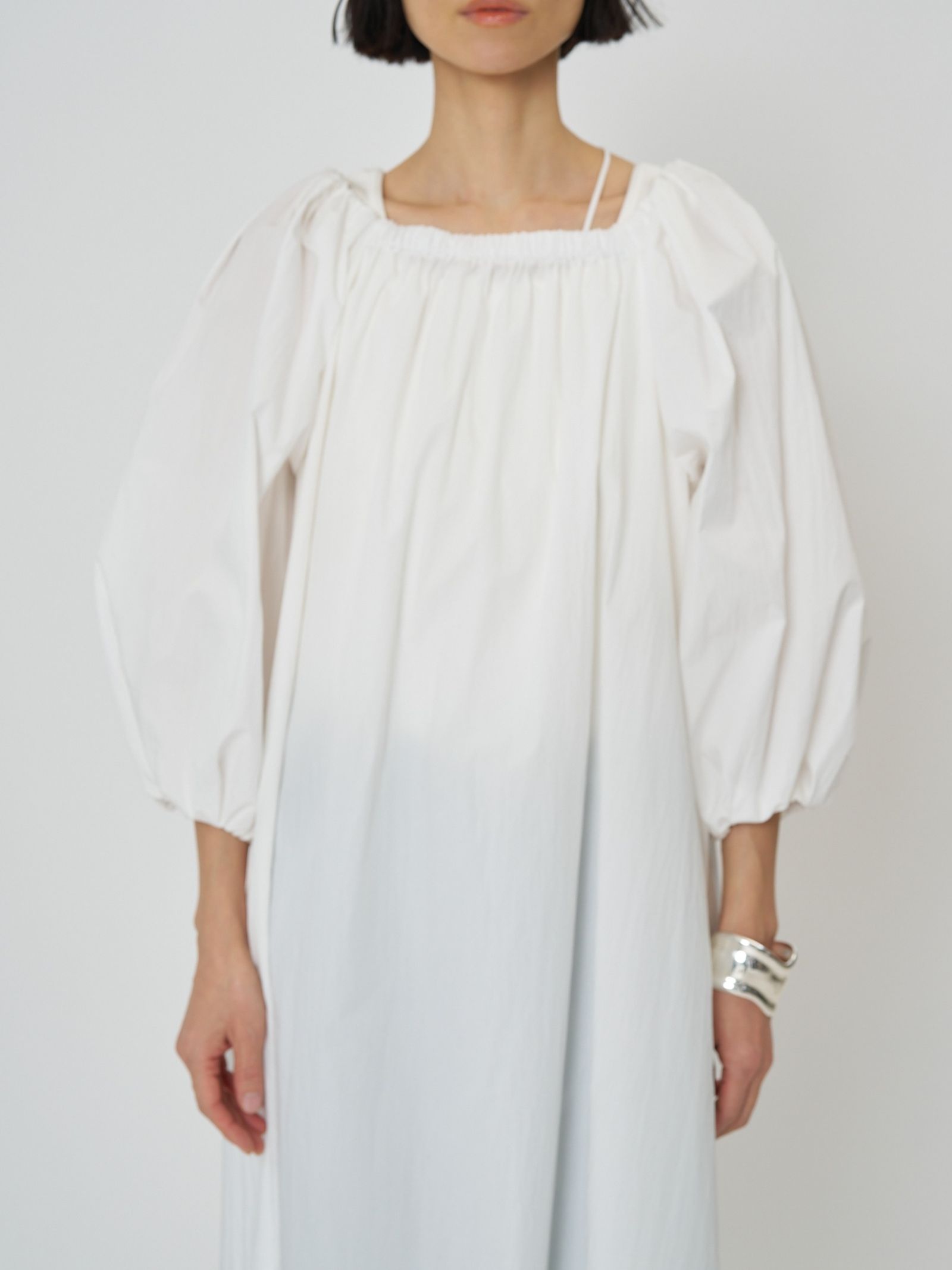 [5261-034MK] ボリュームスリーブOP ブラック