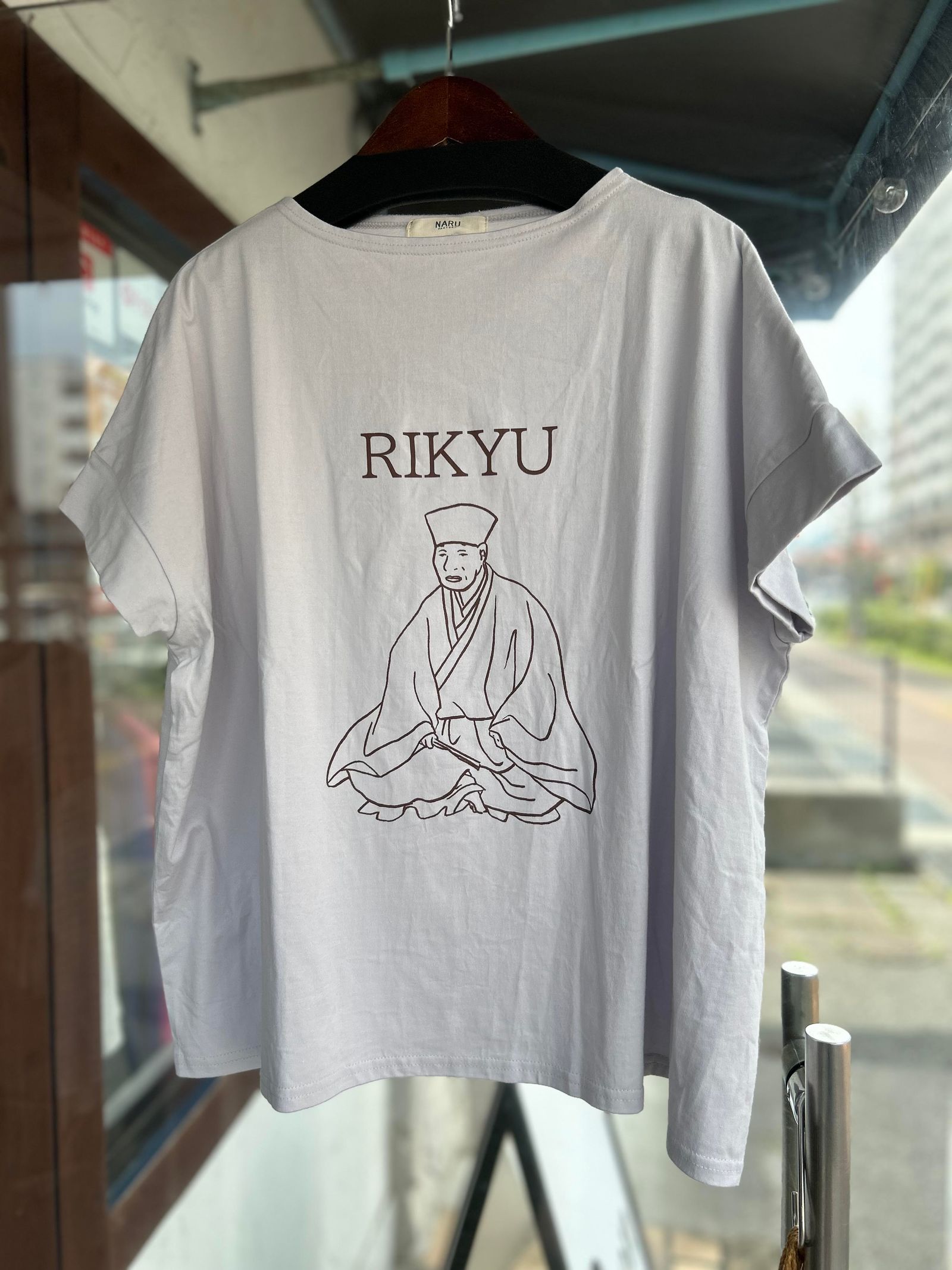 RIKYUプリントコンフィーシャツ ライトグレー