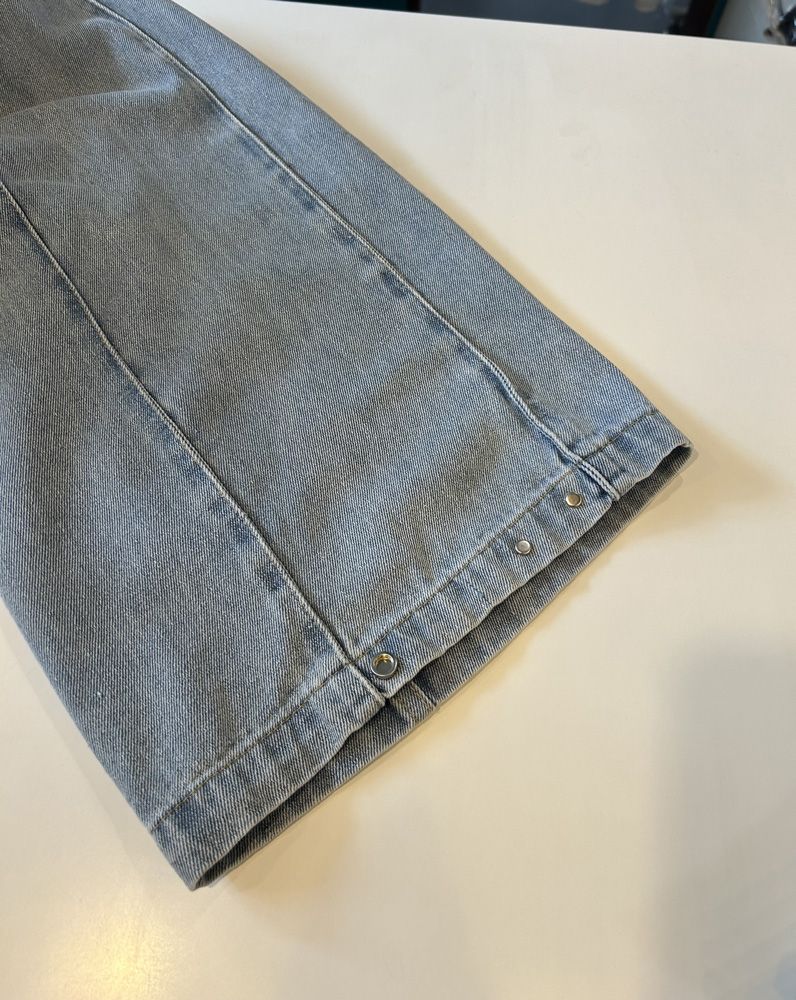 DENIM SIDE-TUCK PANTS ライトインディゴブルー