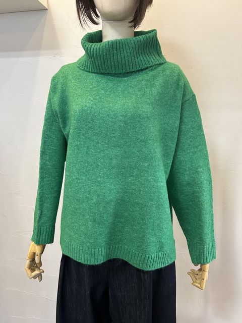 スリットタートルカラーニット グリーン