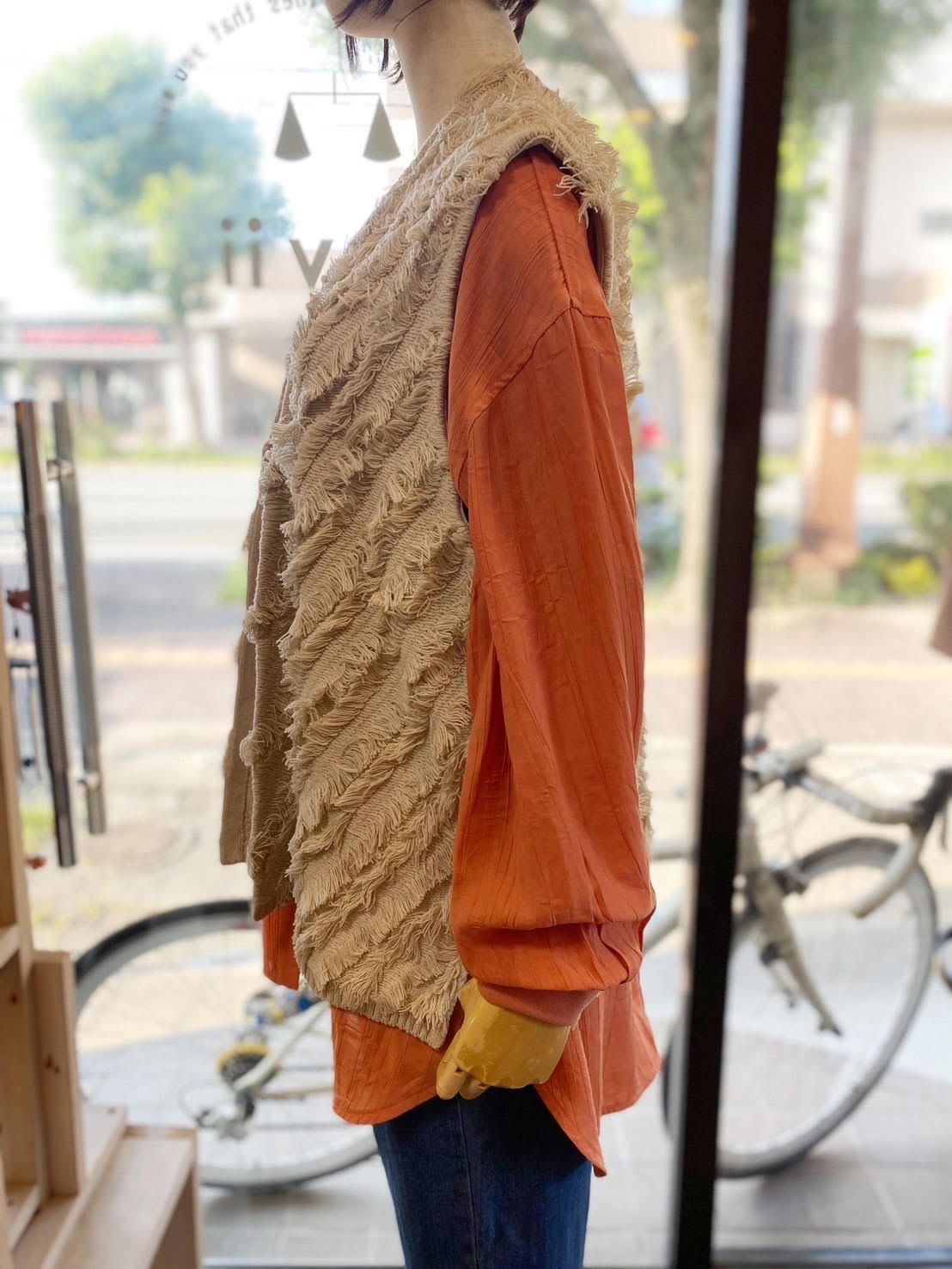 フリンジベスト グレージュ
