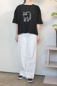 びっくり猫Tシャツ ブラック