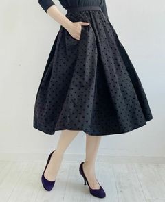 神戸・山の手スカート フロッキードット ブラック ミモレ