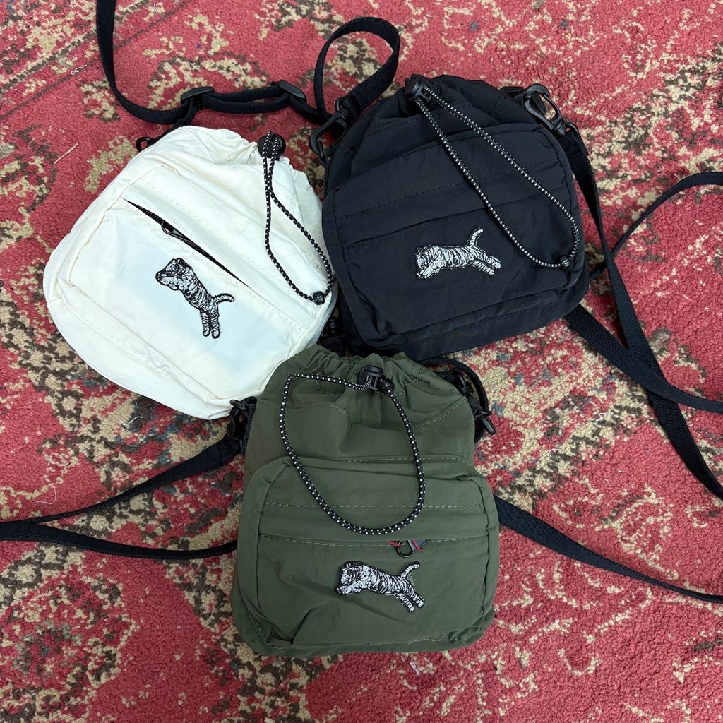 TORA トラ ミニバッグ アイボリー