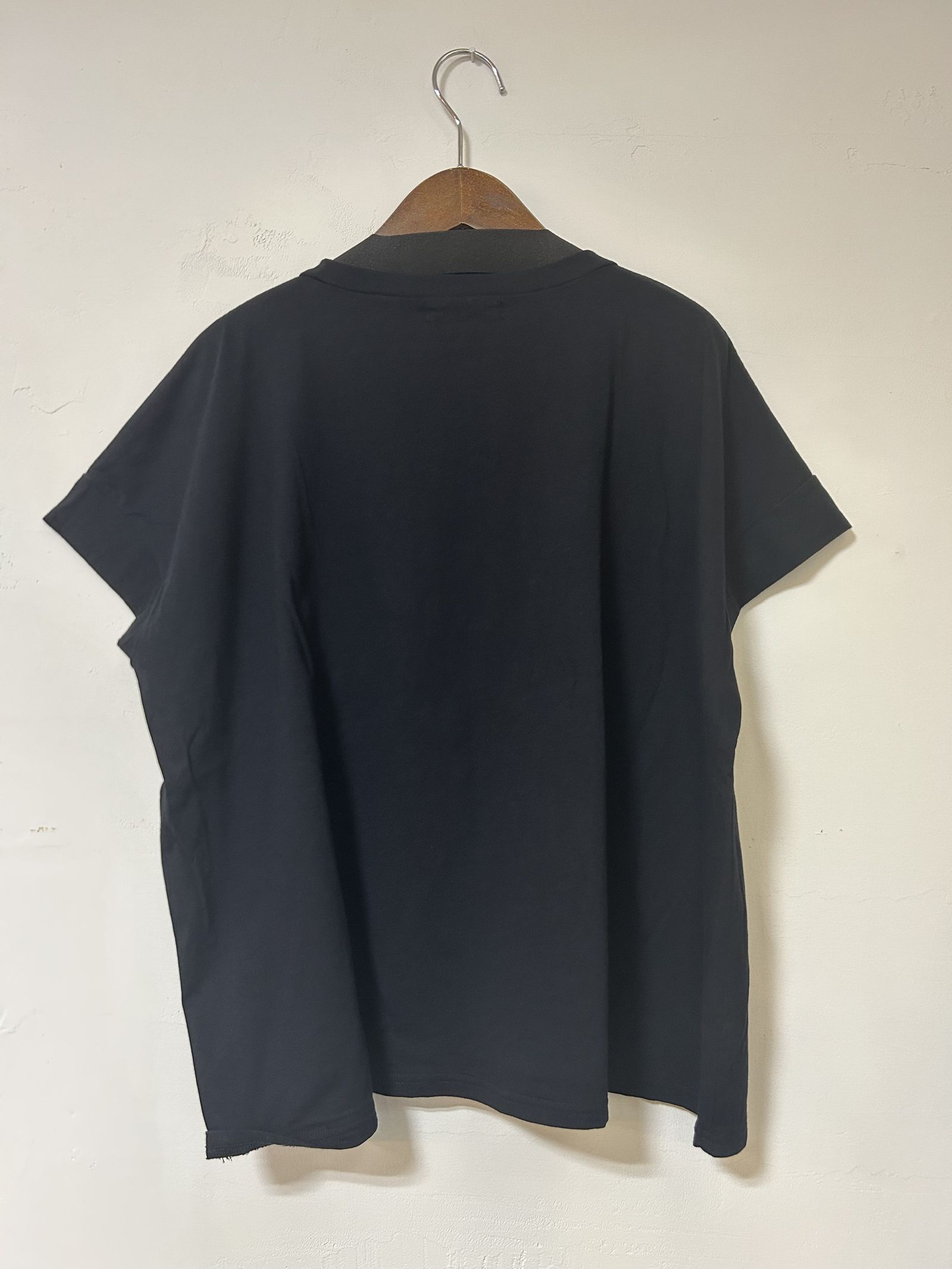 のび猫Tシャツ ブラック