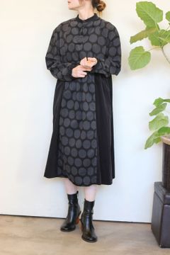 コーデュロイ切替ワンピース ブラックxチャコール