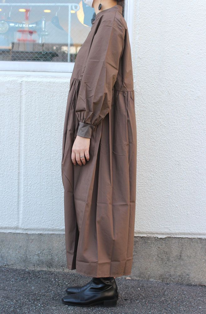 ロングスリーブハンドベルワンピース モカ