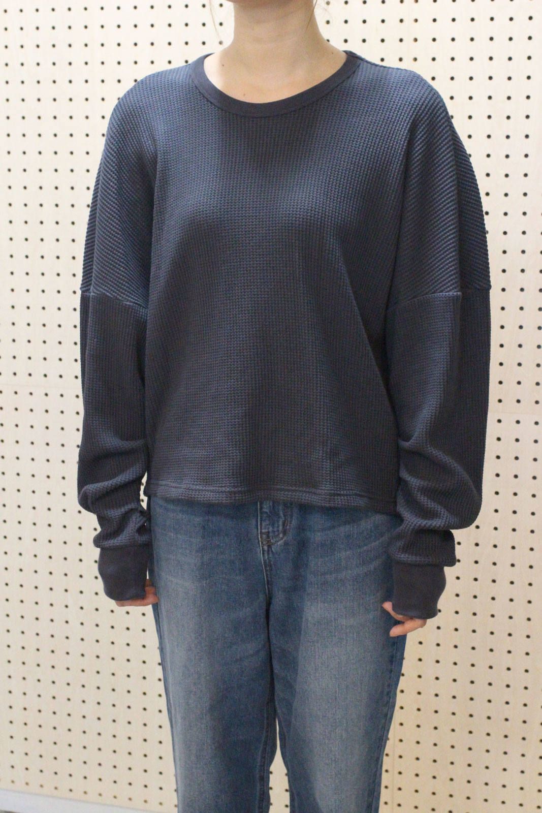 ドロップショルダーサーマルニット チャコール