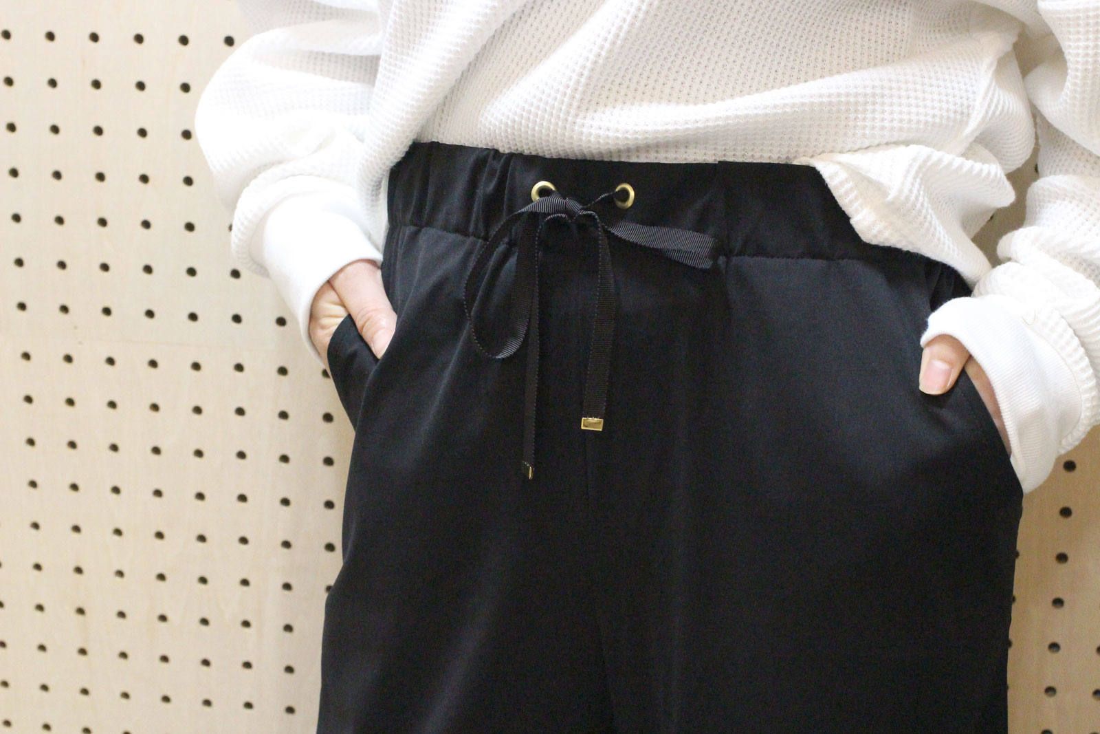 ハイテンションストレッチワイドパンツ ブラック