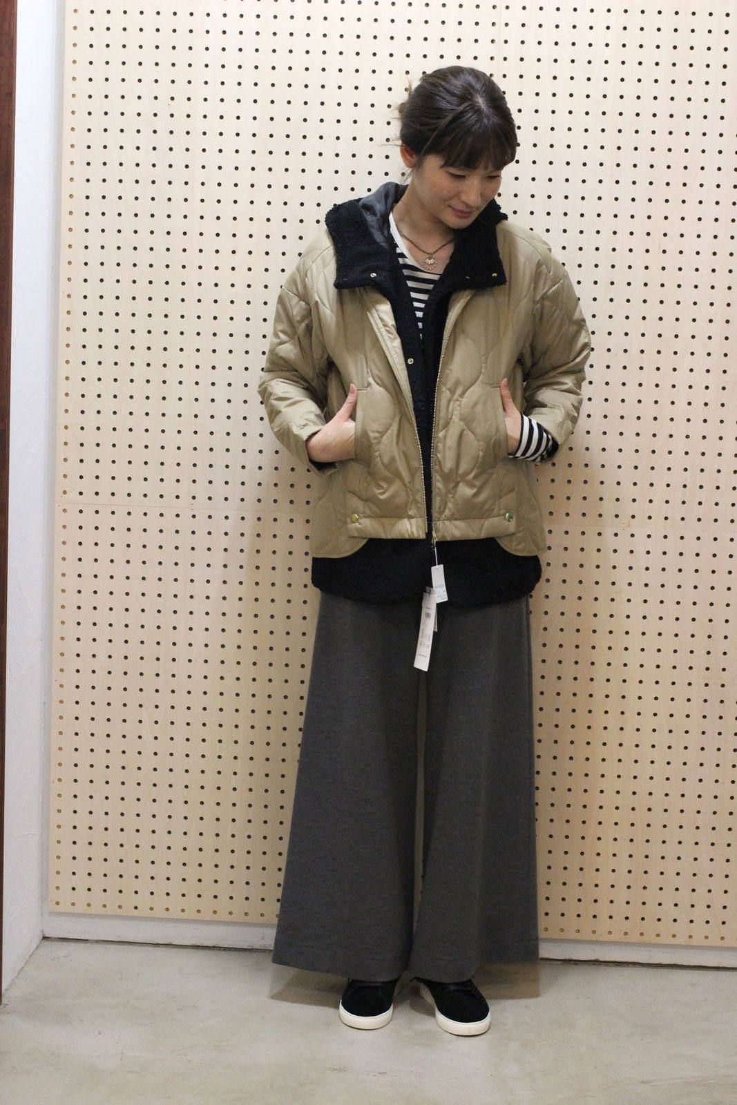 ウールストレッチポンチワイドパンツ グレー