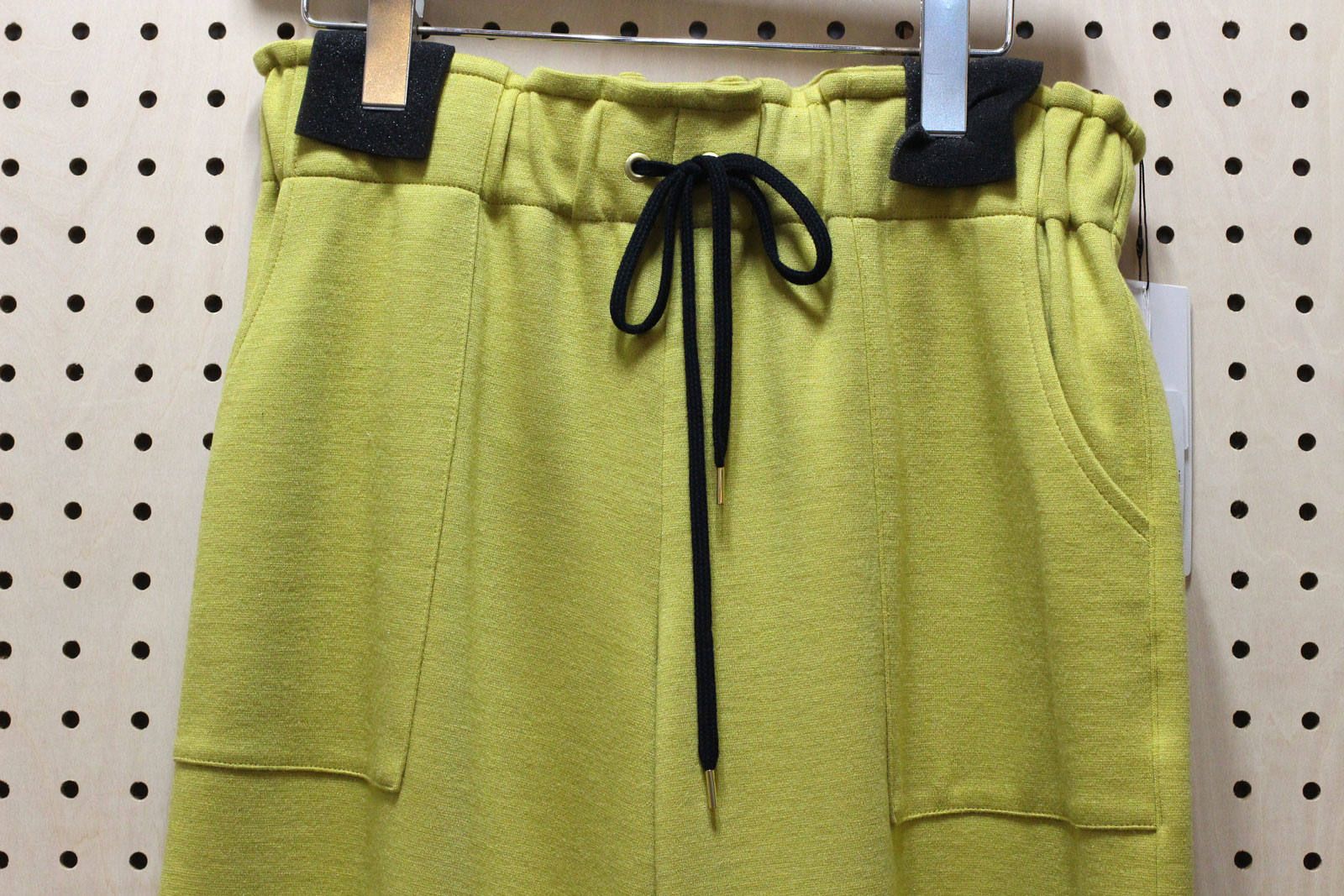 ウールストレッチポンチワイドパンツ マスタード