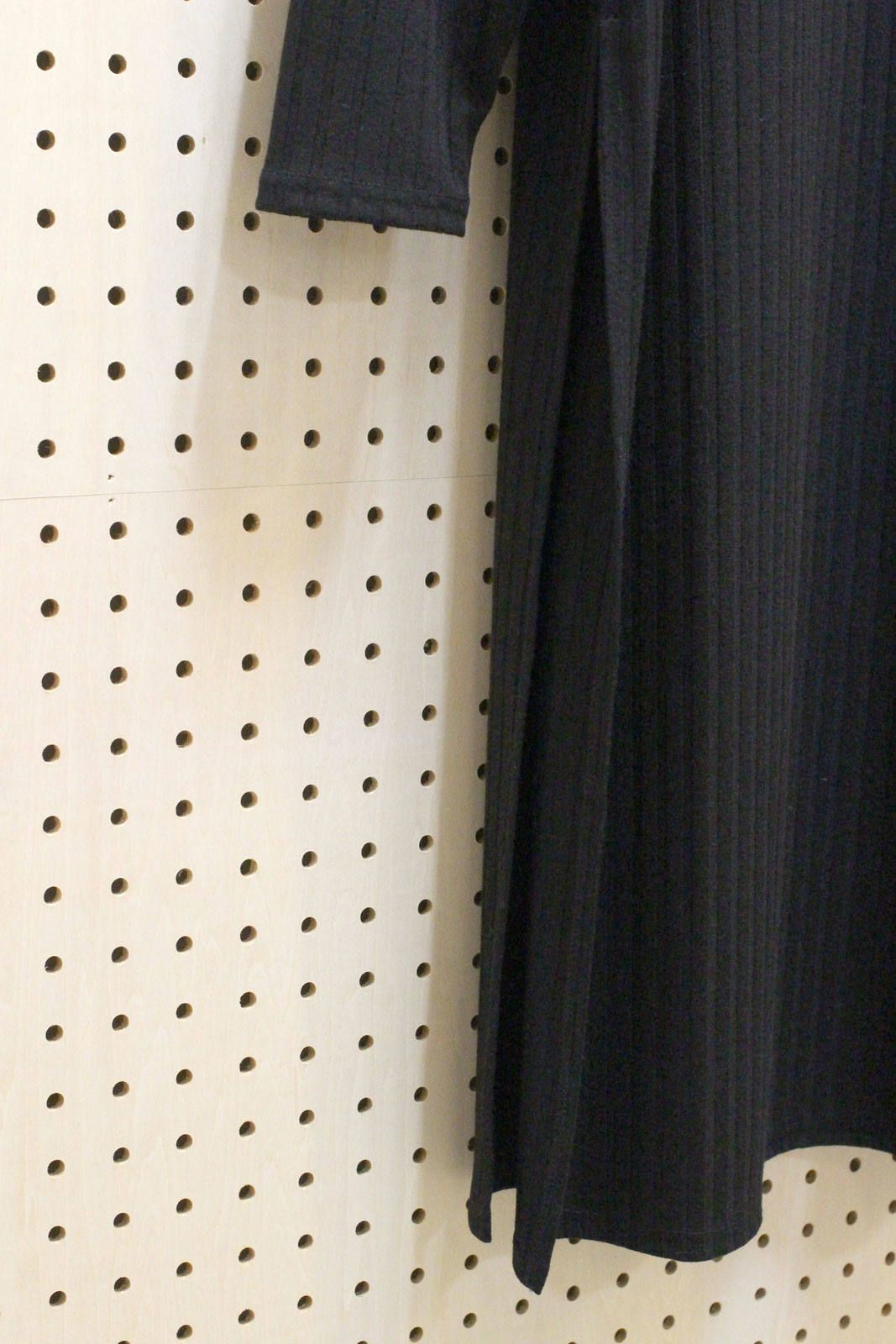 ハイネックスリットワンピース ブラック