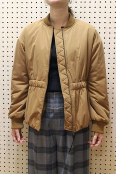 シンダウンジップアップブルゾン キャメル