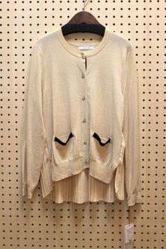 バックシフォンプリーツラウンドネックカーディガン ベージュ